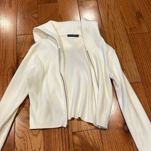 Brandy Melville Beige Sweater only worn once